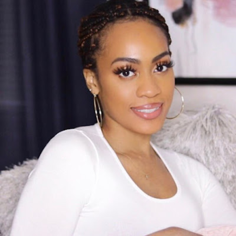 Meet your Posher, Eboni